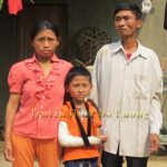 Hoàn cảnh đáng thương của em trai 9 tuổi bị bệnh xương thủy tinh